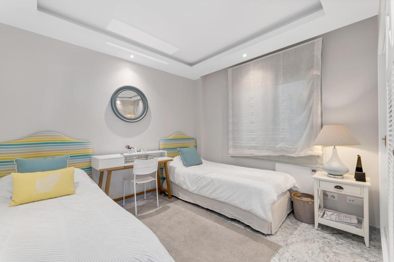 Apartment Modern And Large In The Heart Of Puerto Banus *